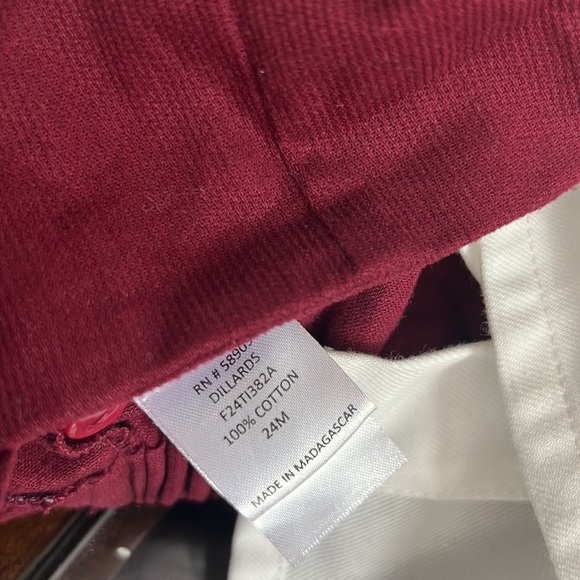 Edgehill Collection Peter Pan Collar Long Sleeve Top & Suspender Shortall Set - Picture 7 of 9